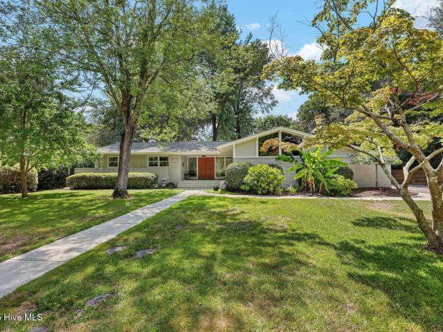 1810 Hawthorne Road