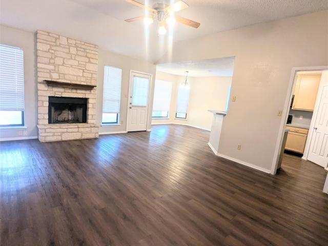 1810 Ramona Cir