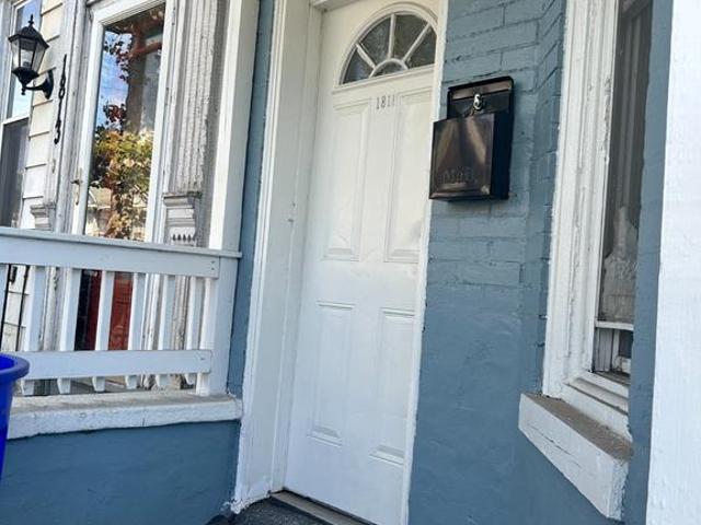 1811 Market Street