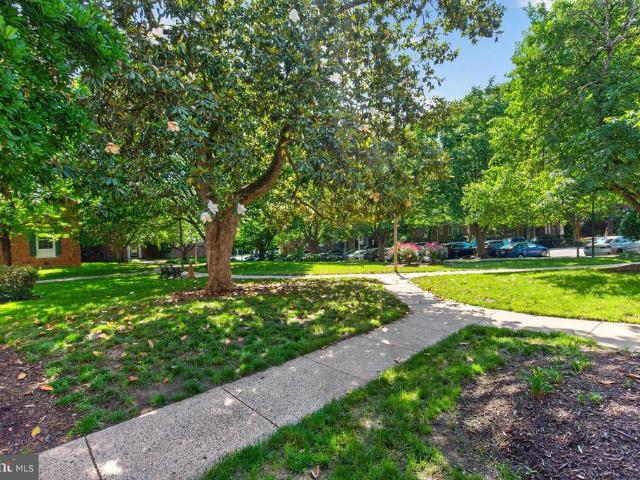 1811 Key Boulevard # 10532
