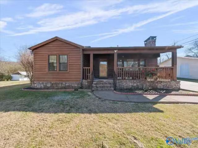1812 E WILLOW ST, SCOTTSBORO, AL 35768