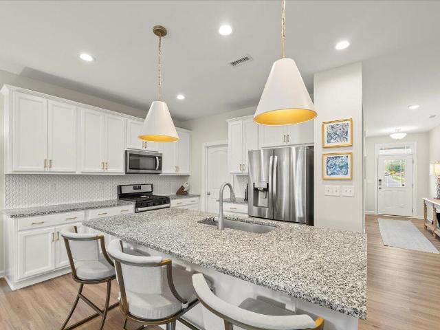 1812 Stagecoach Trail