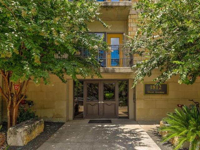 1812 West Avenue Ave # 303