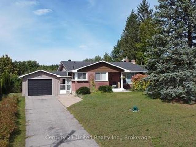 1812 Youngs Point Road, Selwyn, ON, K0L 2H0 house for sale | Listing ID X13811 | Royal LePage