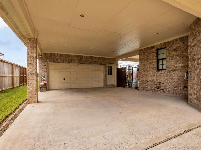 1813 Mesa Verde Drive