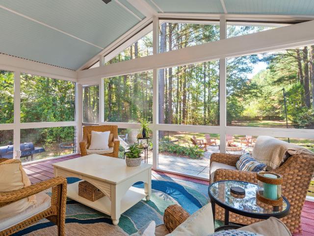 1813 Foxbrook Drive