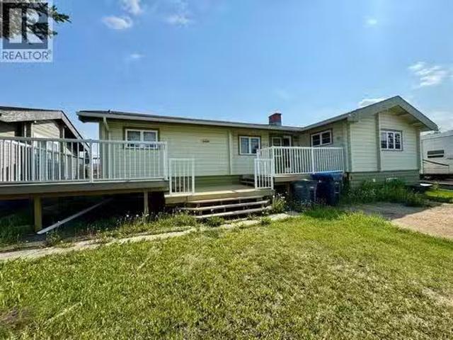 1813 108 Avenue, Dawson Creek, BC, V1G 2T9 house for sale L.