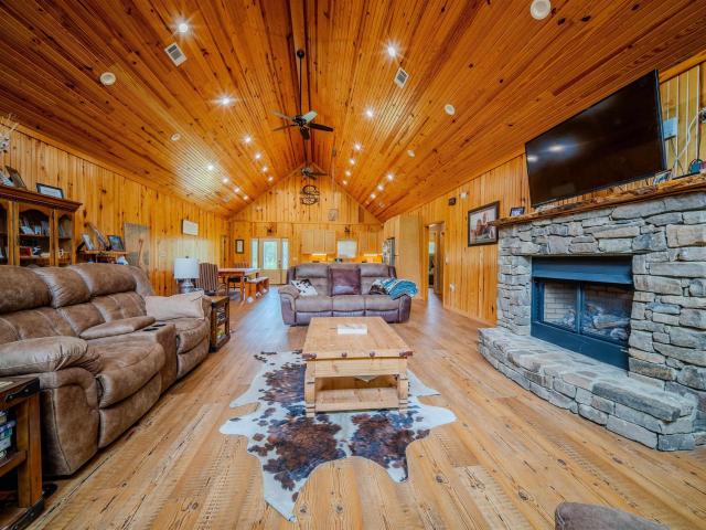 181 Chapel Creek Road