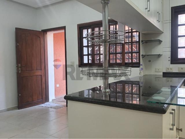 181 Área Útil Casa Alugar, 3 Dormitórios localizado em Rua Meruípe, 2 esquina com rua Pelotas Vila Mariana, São Paulo, São Paulo, 04012 020 | Brasil