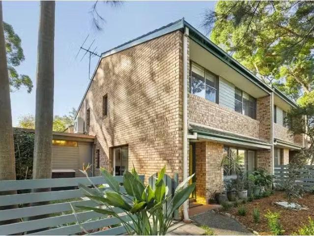 18/1 Brunton Place, MARSFIELD Townhouse for rent Listed by Cl.
