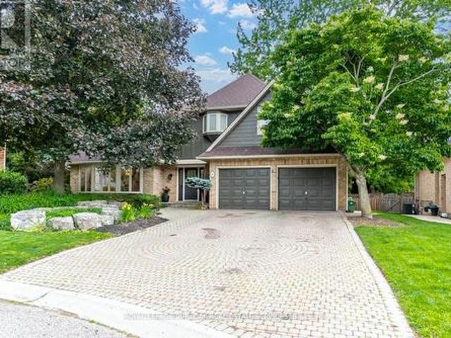 181 Golf Links Road, Hamilton, ON, L9G 2N4 house for sale | Listing ID X13466 | Royal LePage