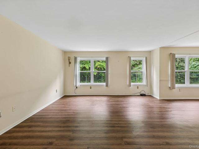 181 Deer Ct Drive