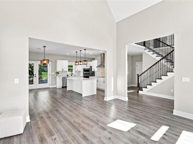 181 Eagle Glen Drive