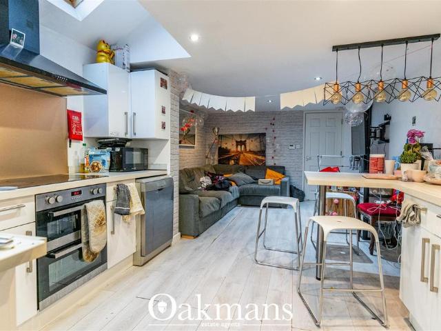 181 Heeley Road, Stirchley, B29 6EJ, United Kingdom | 7 bed house for rent #136660722 | Rentberry