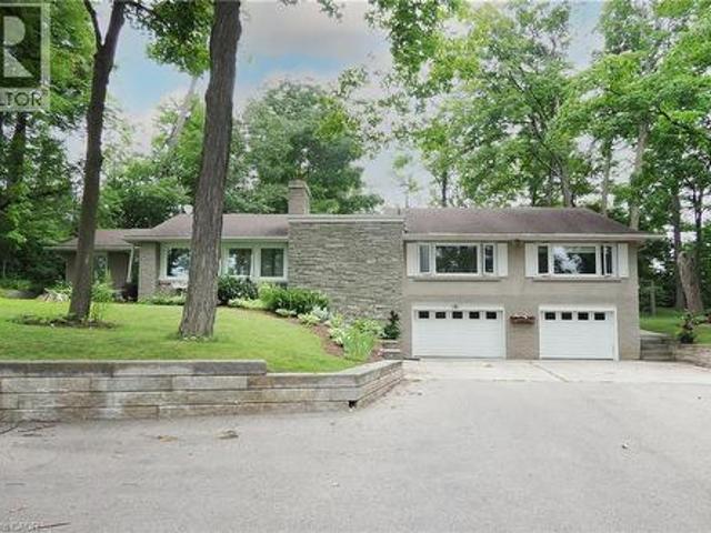 181 Lincoln Road, Waterloo, ON, N2J 2P2 house for sale | Listing ID 40851 | Royal LePage