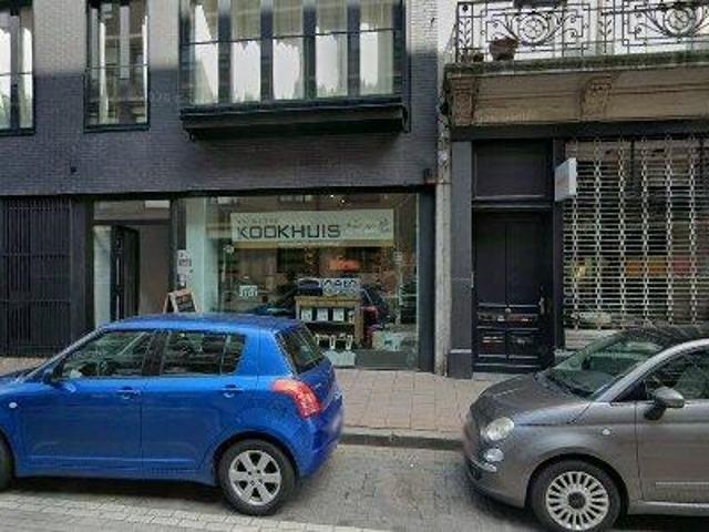 181 m2 apartment for rent in Stad Antwerp