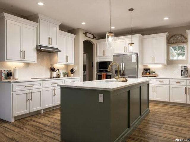 181 W Magnolia Cir