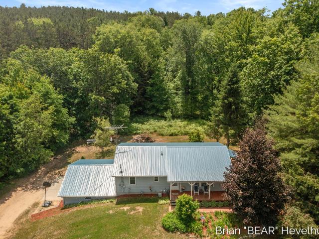 18249 8 Mile Road