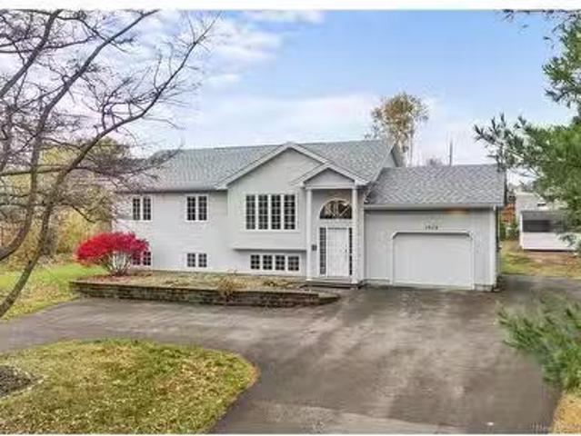 1824 Amirault St, Dieppe, NB, E1A 7R7 house for sale Listin.