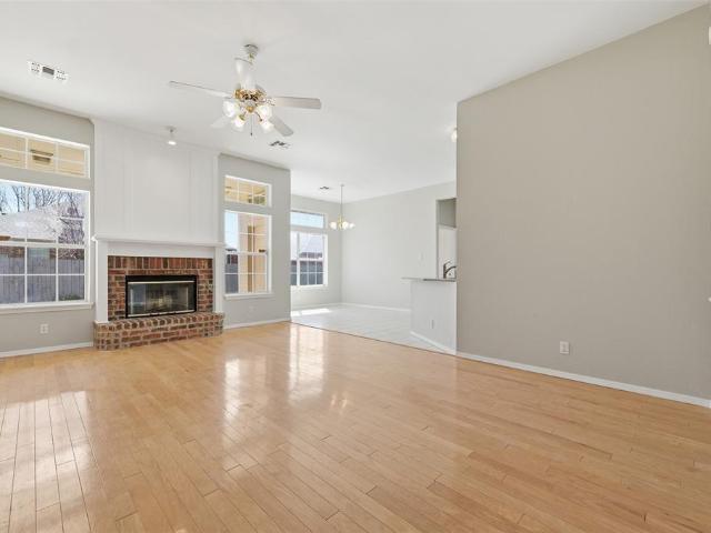 1824 Fairmont Lane