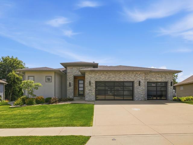 1824 Falcon Drive