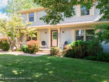 1824 Shadywood Lane