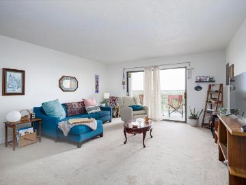 1825 Saint Julian Place