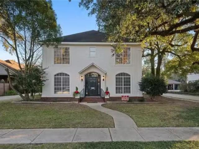 1825 SPRING HILL AVE, MOBILE, AL 36607