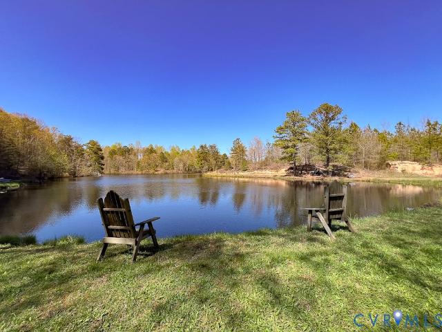 18262 Seals Rd, Bowling Green, VA 22427 | MLS #2605