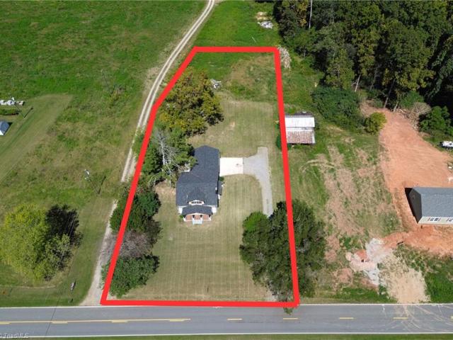 1826 N Oak Ridge Church Road