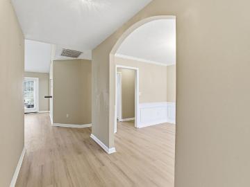 1826 Beaver Creek Lane
