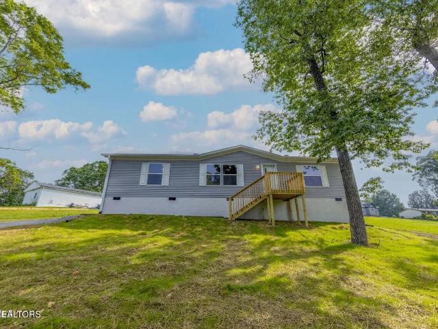 1826 Loop Rd