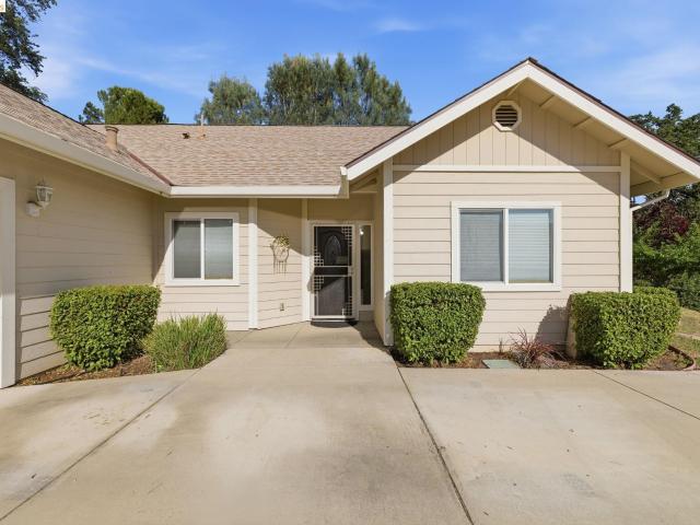 18272 Cara Lane