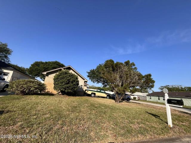 1829 Ashmore Green Dr, Jacksonville, FL 32246 | MLS #2141