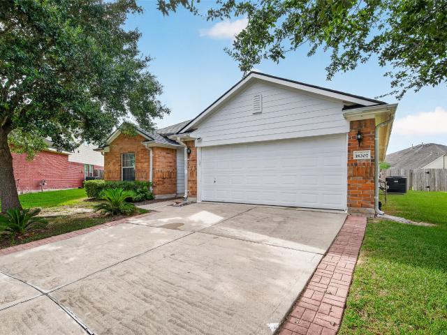 18207 Eton Ridge Court