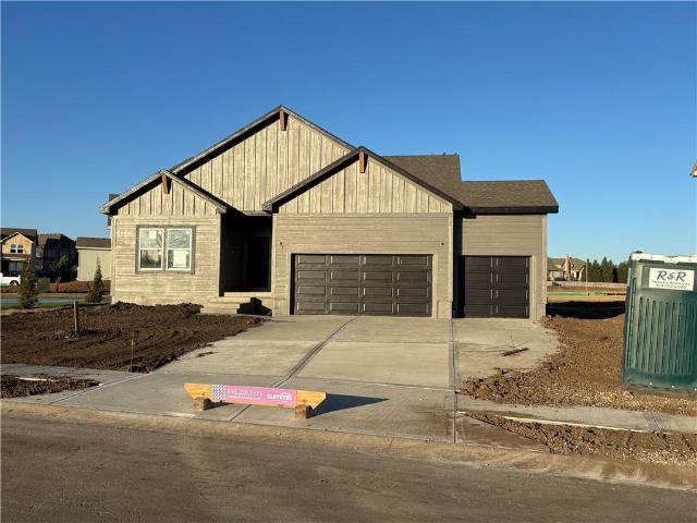 18204 W 166th Ter, Olathe, KS 66062 | MLS #2597
