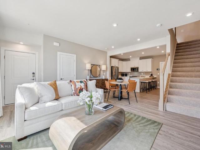 1820 Moscato Lane