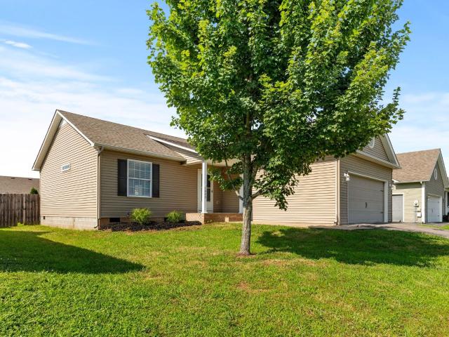 1820 Emily Ln