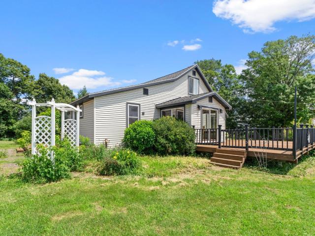 1820 1 / Street