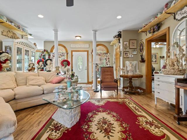 18212 Darden Scout RD