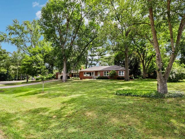 1821 Morgan Terrace