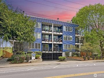 1821 rd Ave NE, Unit 201, Kenmore, WA 98028 | MLS #2513