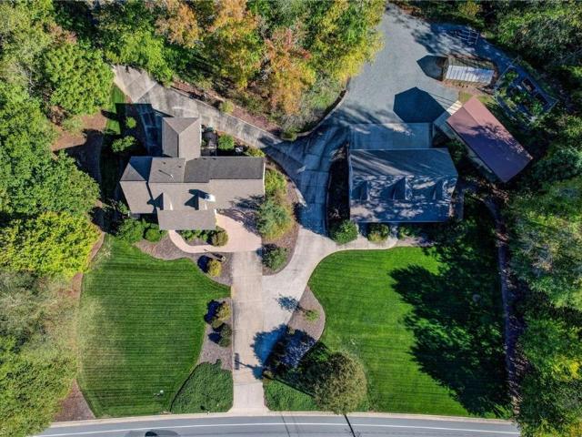 1821 South Park Drive