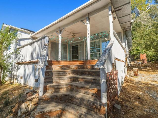 18223 Hammer Lane