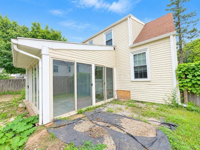 1822 Mayfair Drive