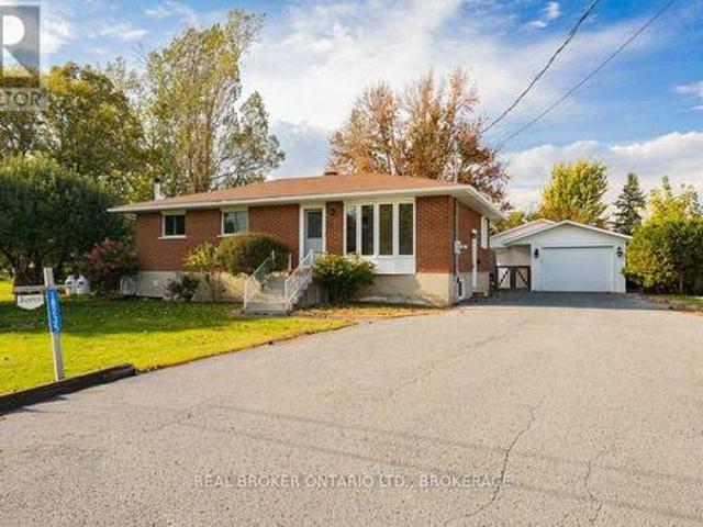 18235 Rene Street, South Glengarry, ON, K0C 2J0 house for sale | Listing ID X13879 | Royal LePage