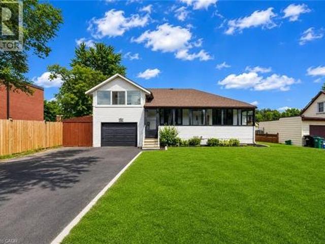 182 Avalon Place, Kitchener, ON, N2M 4N8 house for sale | Listing ID 40851 | Royal LePage