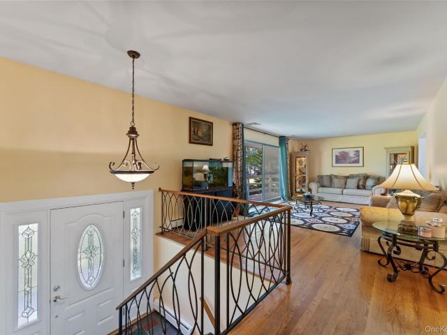 182 Geymer Drive