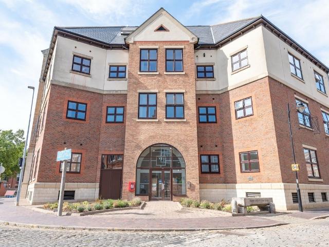 182 High Street, Kingston Upon Hull HU1, 1 bed flat to rent, £775 pcm | PrimeLocation
