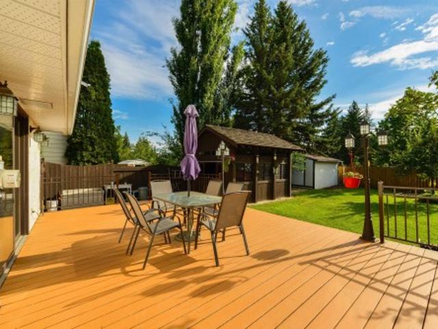 182 Willow Way Nw, Edmonton, AB, T5T 1C8 house for sale | Listing ID E4502 | Royal LePage